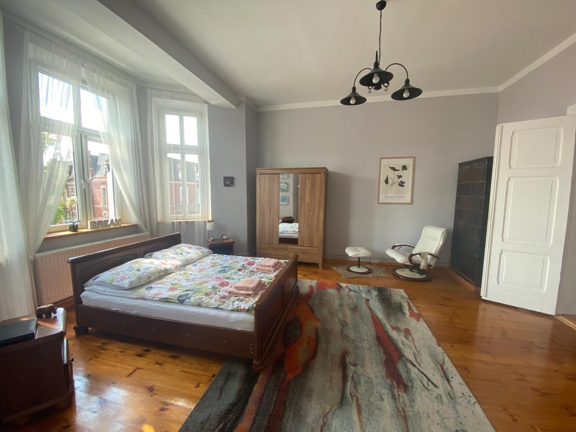 Apartament Kamienica Centrum Kętrzyn Esterno foto