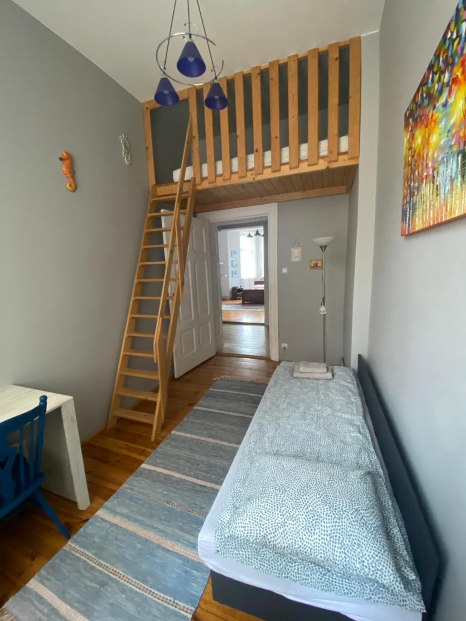 Apartament Kamienica Centrum Kętrzyn Esterno foto